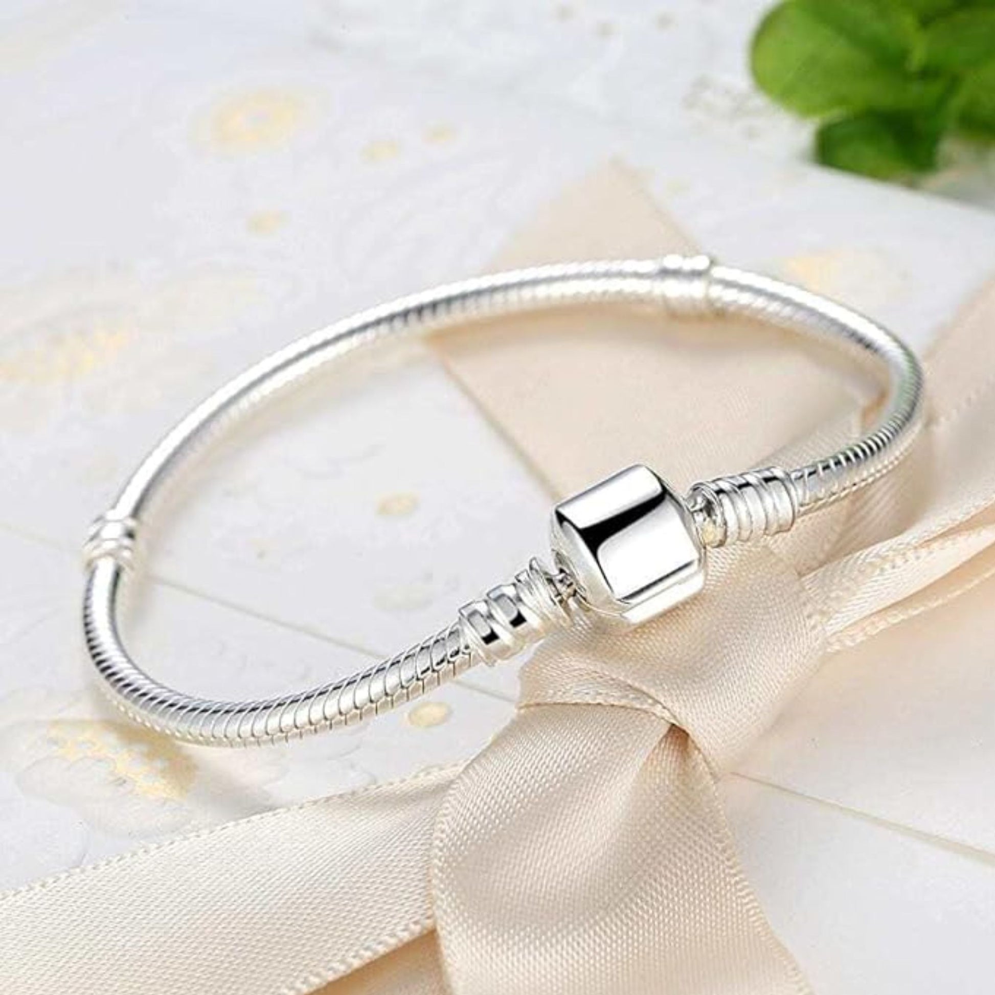 Pandora Style Snake Chain Bracelet in Sterling Silver 19cm