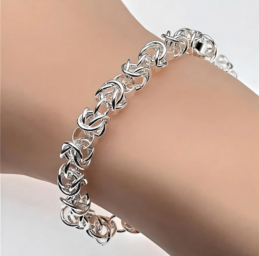 Wearing the Knot Aurora Bracelet in Sterling Silver